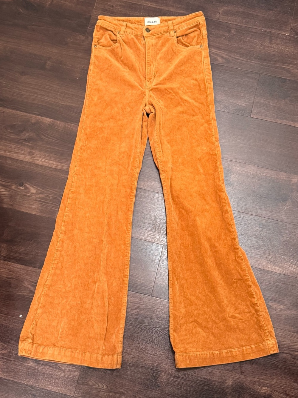 ROLLA'S Eastcoast High-Rise Flare Corduroy Pants in Camel - Picture 3 of 8